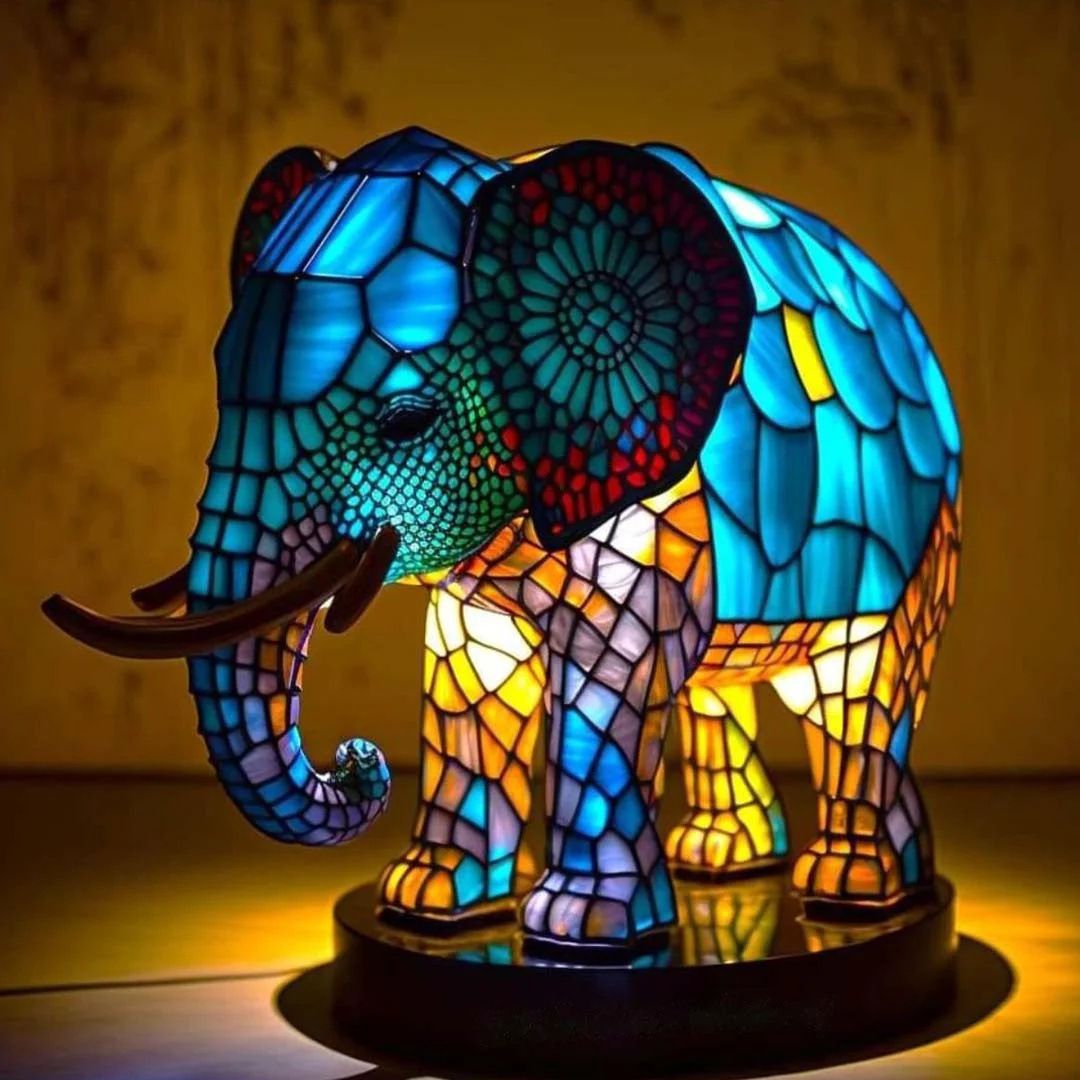 Noa - Wonderful Elephant Lamp